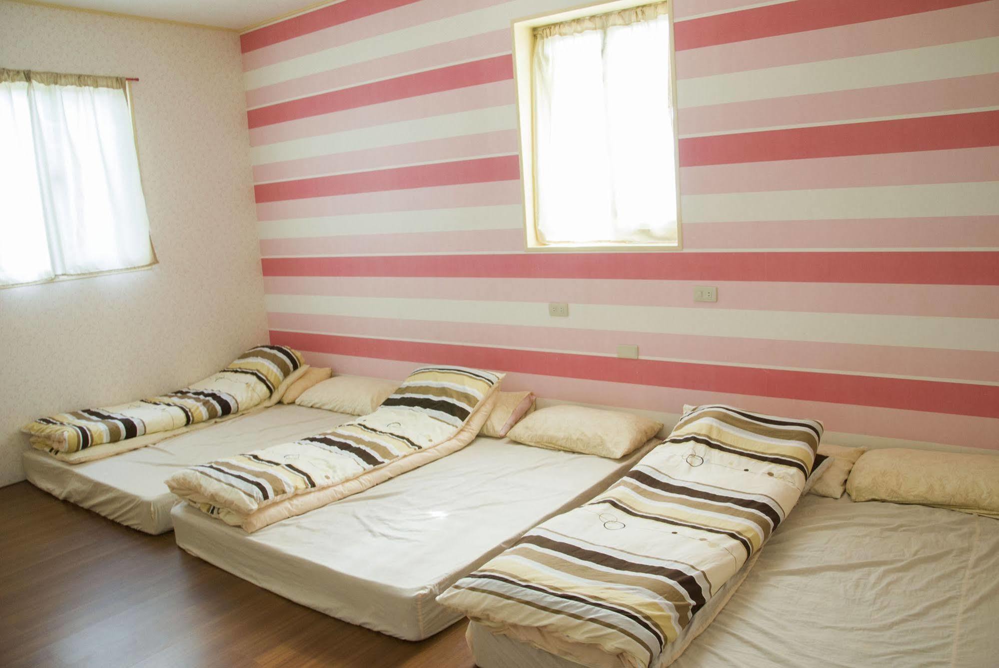 Song Youf Hostel Zhongpu Esterno foto